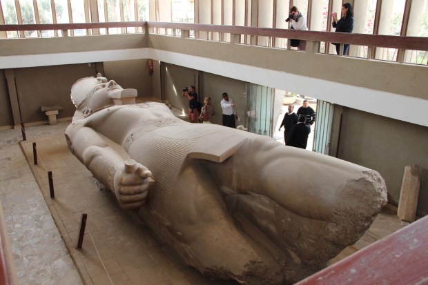 colossal-statue-of-ramses-ii-in-memphis